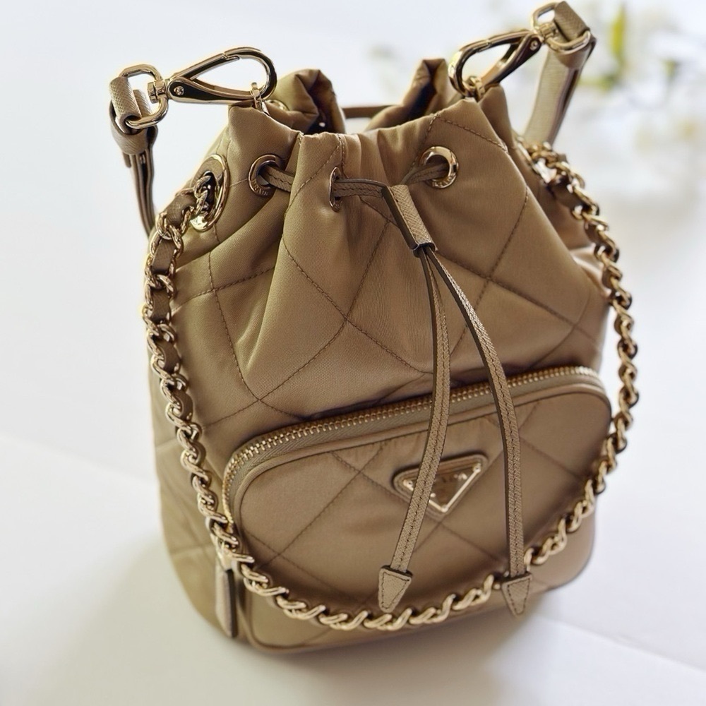 NEW Prada Women’s Re-Edition 1995 Chaîne Re-Nylon Bag Desert Beige Quilted - Picture 7 of 15